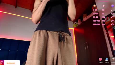 kuzzcoo online show from October 2025 11:34:01 PM