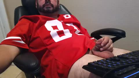 kweeef online show from September 2025 02:19:01 PM