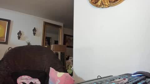 kyhara online show from January 2025 12:58:02 AM