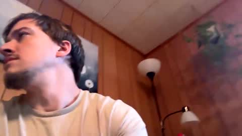 Snapshot of kylecincinnati chatting on November 2025 08:33:02 PM kylecincinnati online show from November 2025 08:33:02 PM