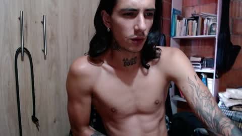 Snapshot of kyleer77 chatting on November 2025 09:27:02 PM kyleer77 online show from November 2025 09:27:02 PM