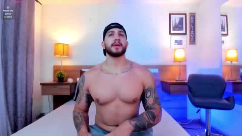 kylenorth_ online show from September 2025 11:23:01 AM