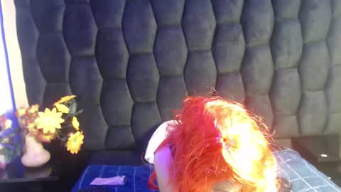 kylie_bloom online show from November 2025 09:24:02 PM