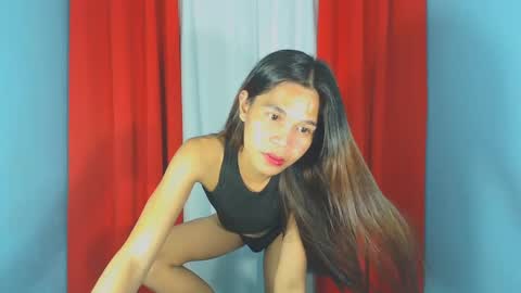 kylie online show from January 2025 06:49:01 PM