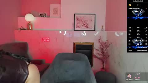 Kylie online show from October 2025 05:38:01 AM