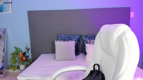 Kylie Reyes  online show from December 2024 07:48:02 PM