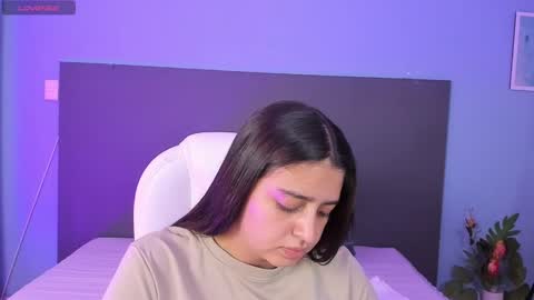 Kylie Reyes  online show from December 2024 08:03:02 PM