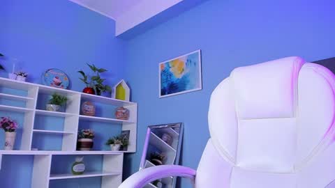 Kylie Reyes  online show from February 2025 01:43:01 AM