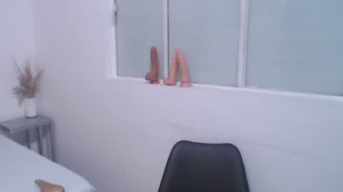 Melissa online show from February 2025 12:20:02 AM