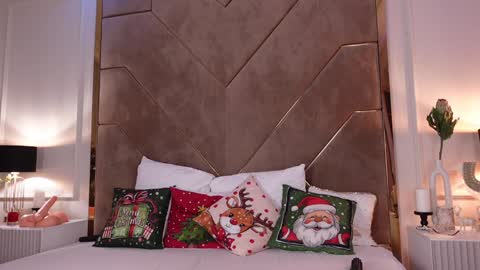 Kylie  online show from December 2024 07:50:01 AM