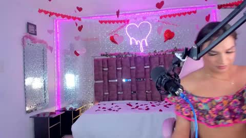 Kylie online show from February 2025 04:42:02 AM