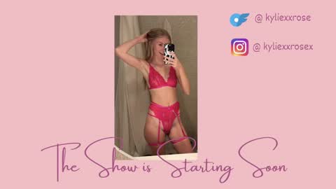 Snapshot of kyliexxrose chatting on September 2025 05:12:01 AM Kylie online show from September 2025 05:12:01 AM