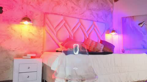 Snapshot of kylle_2050 chatting on November 2025 11:22:01 AM Kyle online show from November 2025 11:22:01 AM