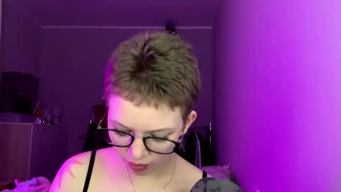 Kim online show from January 2026 07:06:02 PM