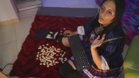 Snapshot of kyomi_chang chatting on January 2025 03:13:02 PM Kyomi online show from January 2025 03:13:02 PM