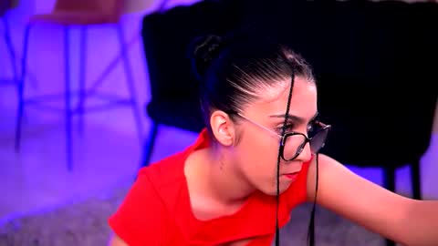 Maria online show from February 2026 08:01:01 PM