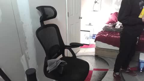 l1v1nth3dr3am online show from October 2025 05:51:02 PM