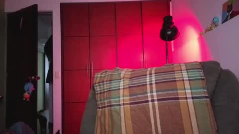 Snapshot of la_femme_fatale_ chatting on May 2026 10:39:01 PM Hanna FREE ONLYFANS online show from May 2026 10:39:01 PM