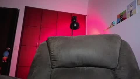 Snapshot of la_femme_fatale_ chatting on May 2026 01:57:16 AM Hanna FREE ONLYFANS online show from May 2026 01:57:16 AM