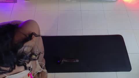 Cris  online show from March 2026 11:49:01 AM