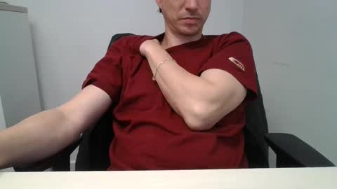 Snapshot of labelette007 chatting on April 2026 09:30:02 AM labelette007 online show from April 2026 09:30:02 AM