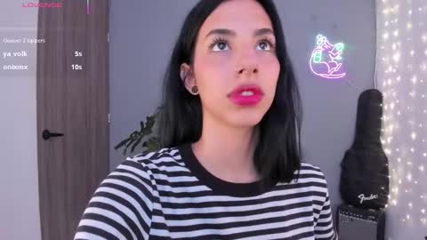 Snapshot of labrika_ chatting on October 2025 09:00:02 PM Labrika online show from October 2025 09:00:02 PM