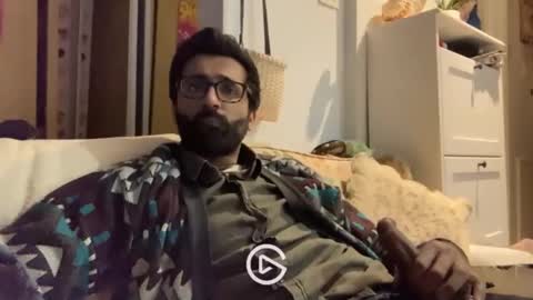 Ali online show from December 2024 11:04:01 PM