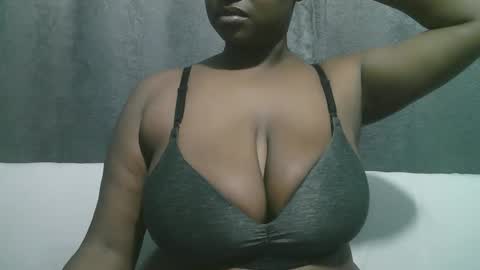 Snapshot of lady_dearra chatting on October 2025 03:58:01 AM lady_dearra online show from October 2025 03:58:01 AM