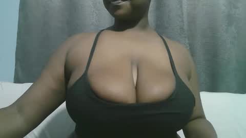 Snapshot of lady_dearra chatting on October 2025 04:32:02 AM lady_dearra online show from October 2025 04:32:02 AM