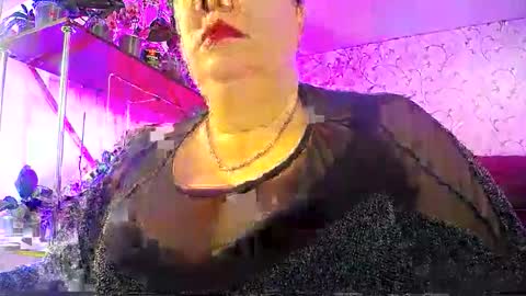 Lady Gloria online show from May 2026 06:40:01 AM