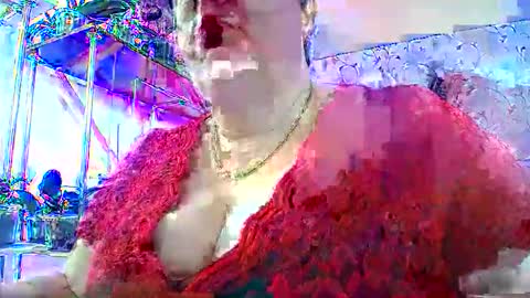 Lady Gloria online show from May 2026 10:23:01 AM
