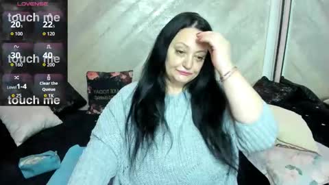 lady lauren online show from December 2025 06:01:02 AM