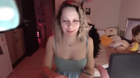Snapshot of lady_smile69 chatting on December 2024 12:40:02 AM lady_smile69 online show from December 2024 12:40:02 AM