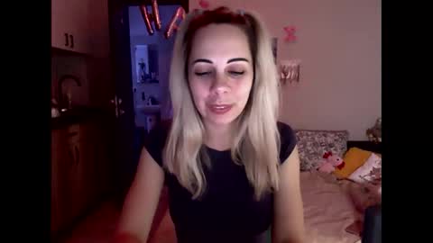 Snapshot of lady_smile69 chatting on September 2025 05:40:02 PM lady_smile69 online show from September 2025 05:40:02 PM