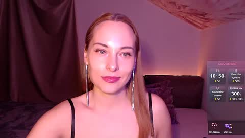LadyAdele online show from December 2024 03:53:02 PM