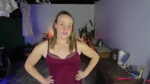 ladyboyhomemaker online show from February 2026 10:44:02 AM