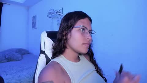  Lady  online show from January 2026 02:47:01 AM