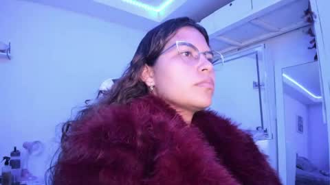  Lady  online show from June 2026 01:51:02 AM