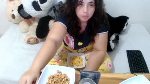 Snapshot of ladydeathz chatting on January 2025 07:04:01 AM ladydeathz online show from January 2025 07:04:01 AM