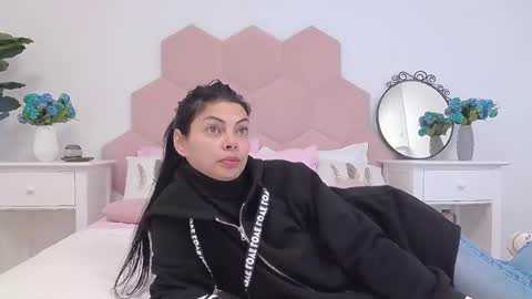 Lia online show from February 2025 04:26:02 AM