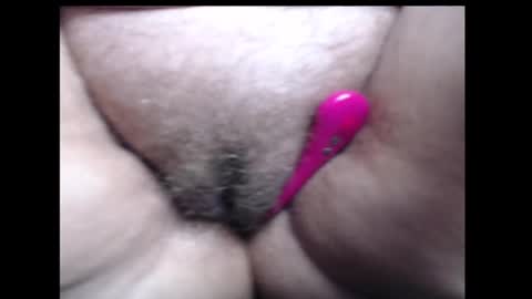 Snapshot of ladymature1 chatting on December 2024 03:45:02 AM Billie online show from December 2024 03:45:02 AM