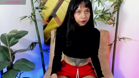 Snapshot of ladynemesis00 chatting on December 2024 02:31:02 AM ladynemesis00 online show from December 2024 02:31:02 AM