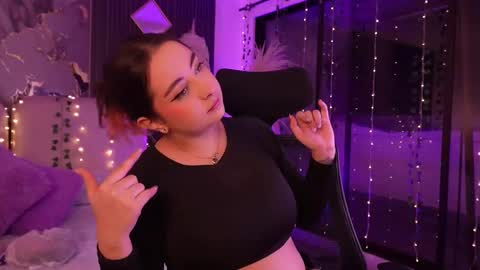 Lady  online show from February 2026 04:55:02 AM