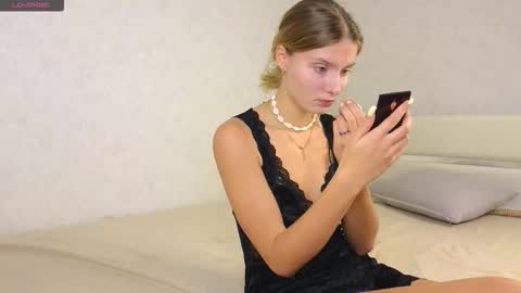 Lilia online show from September 2025 07:32:02 AM