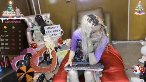 Skinnygirl online show from December 2024 01:14:01 AM