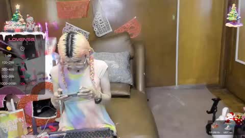 Skinnygirl online show from February 2025 01:22:01 AM