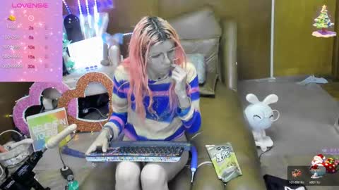 Skinnygirl online show from September 2025 01:18:01 AM