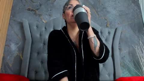 Snapshot of lailacastillomilf chatting on February 2026 11:44:01 PM Lailacastillo online show from February 2026 11:44:01 PM