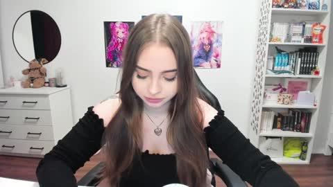 Kira online show from January 2025 11:29:01 PM