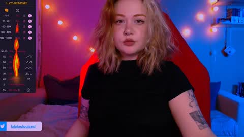 Nicky online show from December 2024 09:06:01 PM